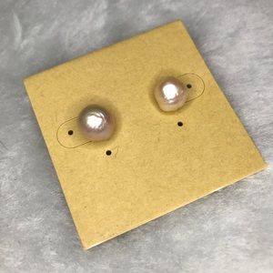 Freshwater Natural Pink Pearl Stud Earrings